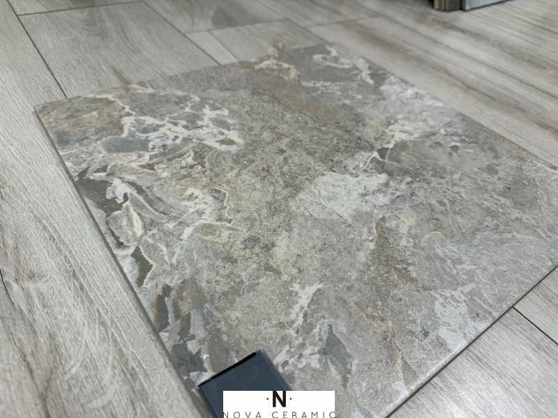 Керамограніт Palmiro beige 42х42 5024 фото